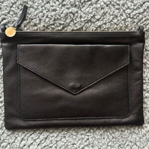 ✨Clare V ✨ Flat Clutch W/ Tabs